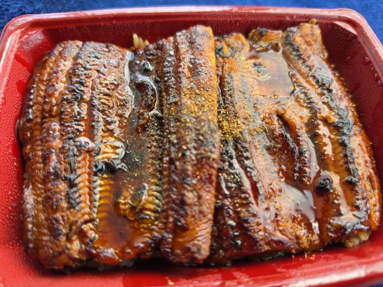 庭瀬の白桃さまー