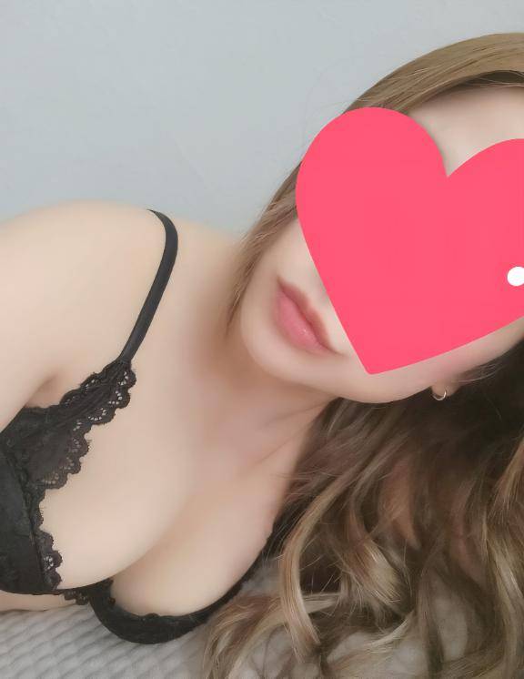 うみ　淫乱な香り漂う超スケベ体質☆「舐めさせて・・・」