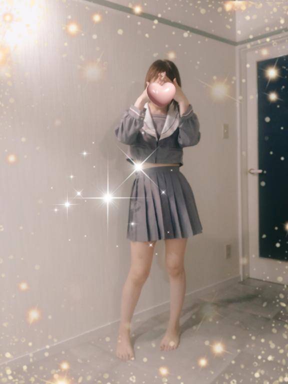 ふゆみ　抜群の美貌にスレンダーで即ヌレ感度マシマシ♡