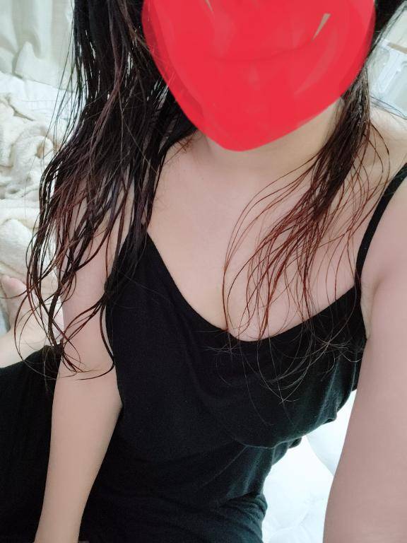 体験ゆきの　美しく咲く極上のエロさ！理想のふわふわおっぱいの虜に注意☆