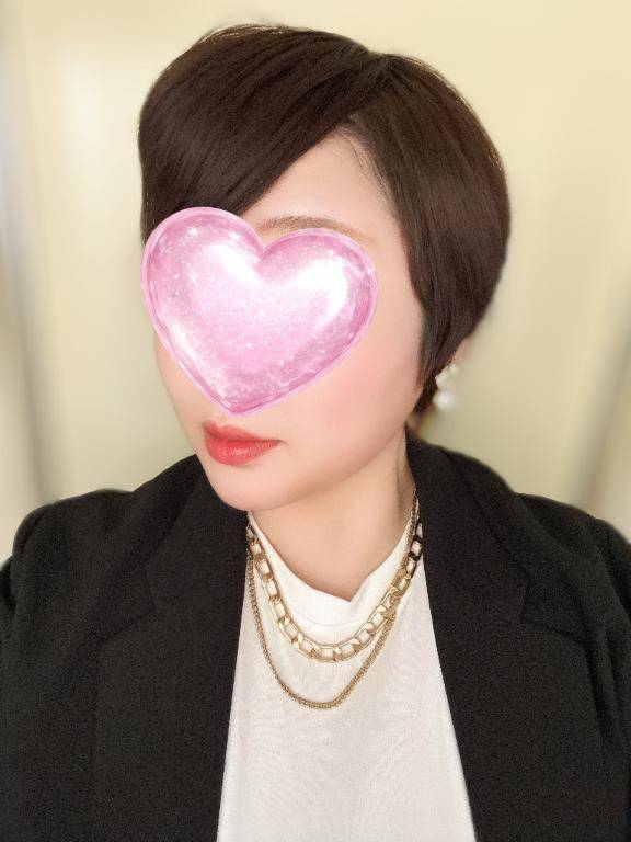 みこと　色気漂う妖艶さの潮吹き人妻♪☆吹き上げるクジラ系🐋💦