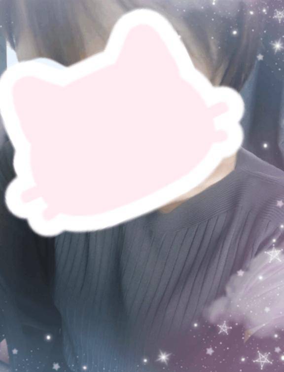 ふゆみ　抜群の美貌にスレンダーで即ヌレ感度マシマシ♡