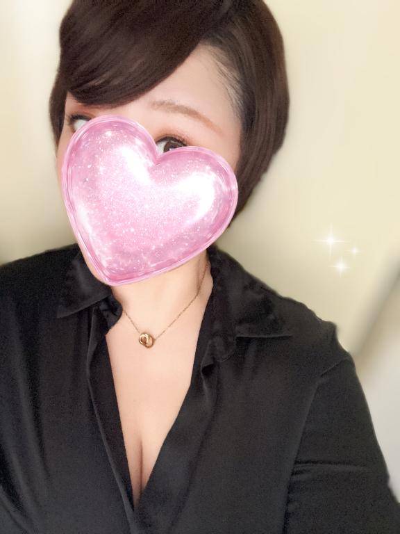 みこと　色気漂う妖艶さの潮吹き人妻♪☆吹き上げるクジラ系🐋💦