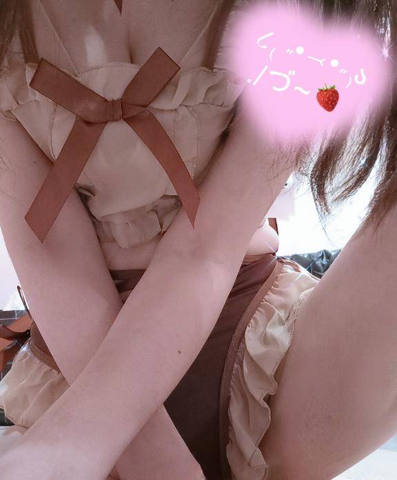 ともみ　甘えん坊な熟妻はご奉仕大好き♡