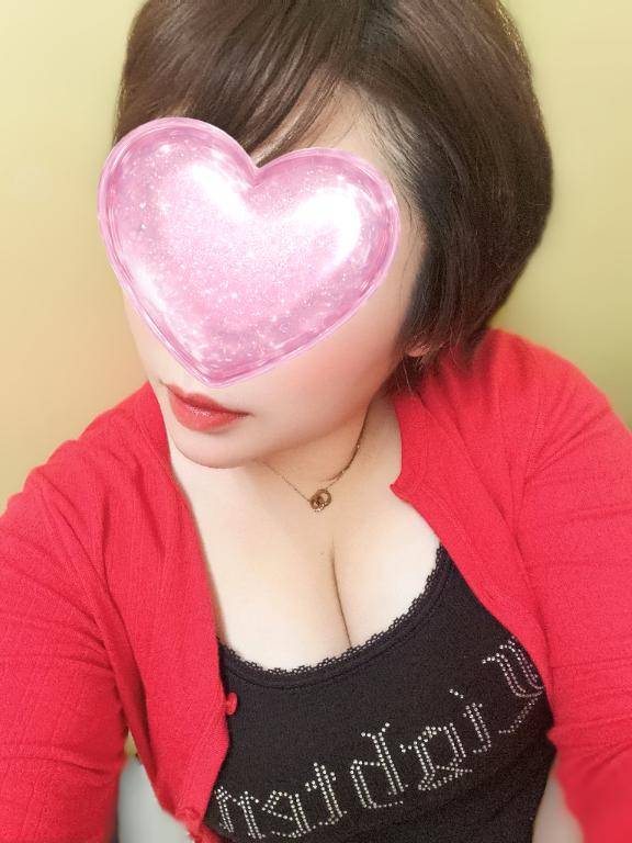 みこと　色気漂う妖艶さの潮吹き人妻♪☆吹き上げるクジラ系🐋💦