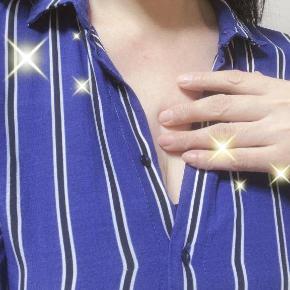 ゆえり　美尻揺れる極上アダルト☆色白美熟の密やかな誘惑