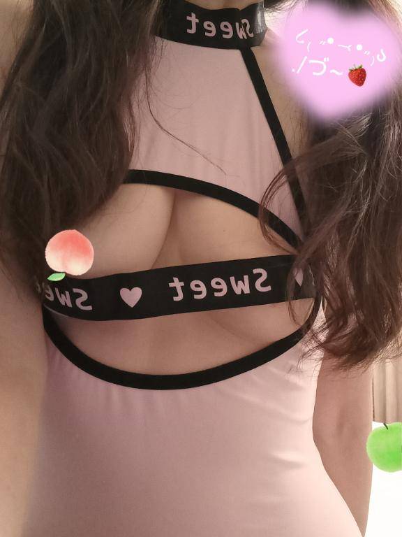 ともみ　甘えん坊な熟妻はご奉仕大好き♡