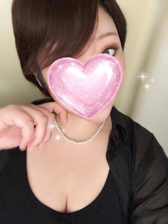 みこと　色気漂う妖艶さの潮吹き人妻♪☆吹き上げるクジラ系🐋💦