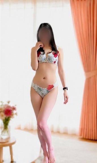 ちなつ　ハイスペック変態痴女☆淫ら過ぎるエロセンス