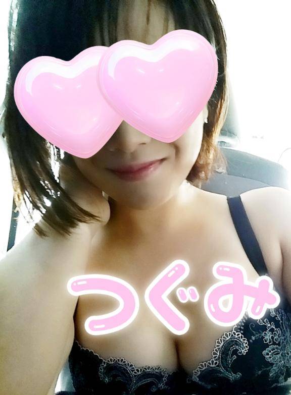 つぐみ　ご近所の美人妻が乱れに乱れる