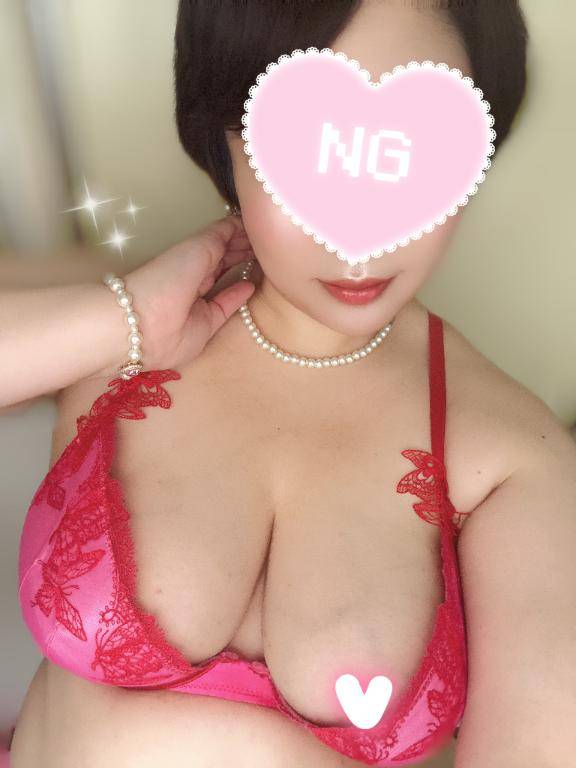 みこと　色気漂う妖艶さの潮吹き人妻♪☆吹き上げるクジラ系🐋💦