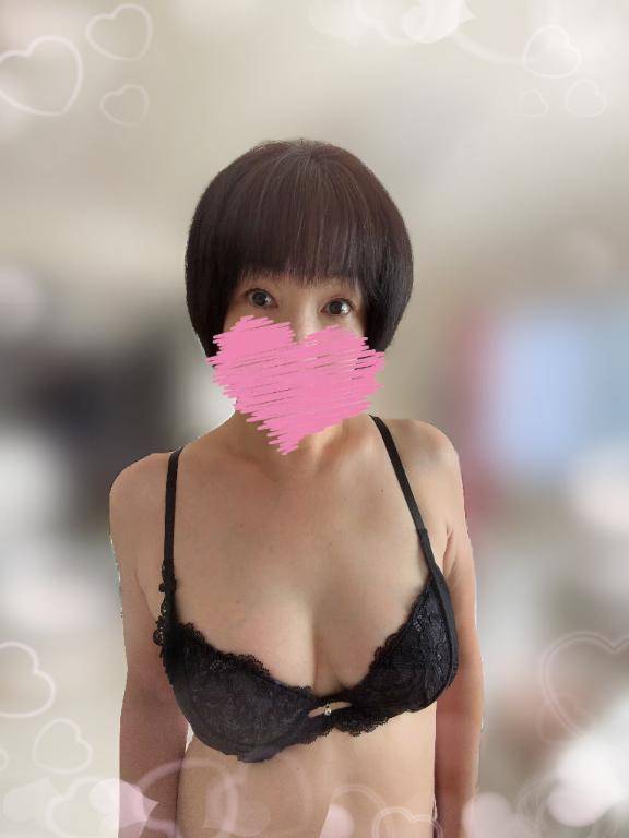 ともか　美熟で痴的なご奉仕妻☆母性溢れる完熟奥様