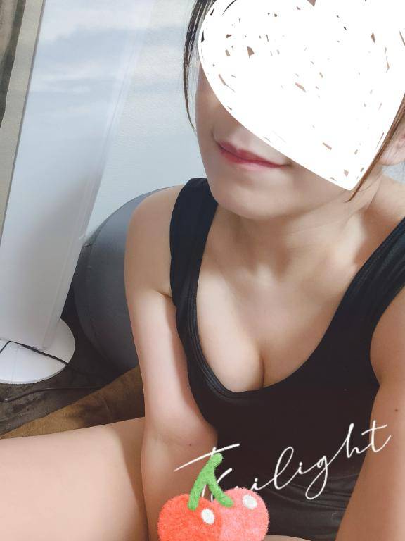 体験ゆきの　美しく咲く極上のエロさ！理想のふわふわおっぱいの虜に注意☆