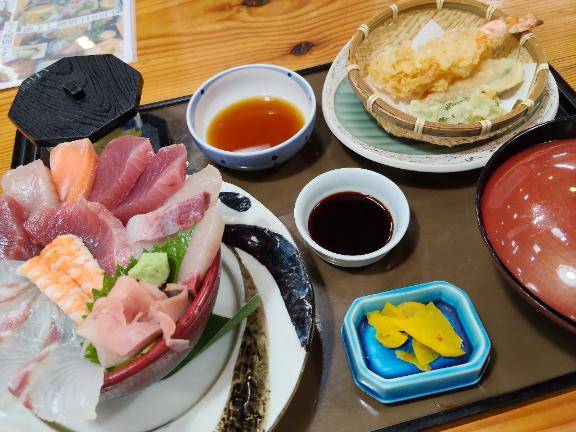 体験ゆきの　美しく咲く極上のエロさ！理想のふわふわおっぱいの虜に注意☆