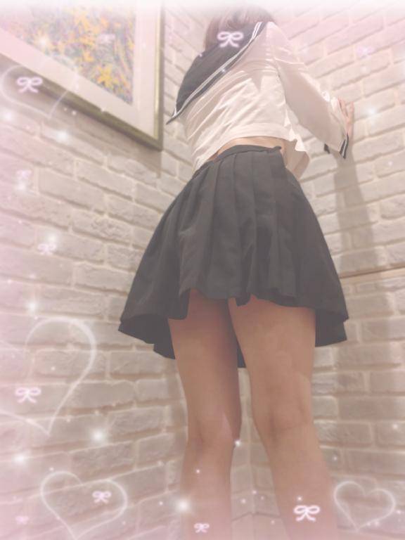 ふゆみ　抜群の美貌にスレンダーで即ヌレ感度マシマシ♡