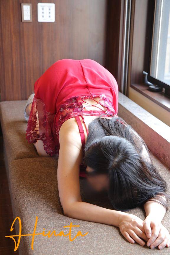 ひなた　Ｇカップの温もり、淫乱の園へ