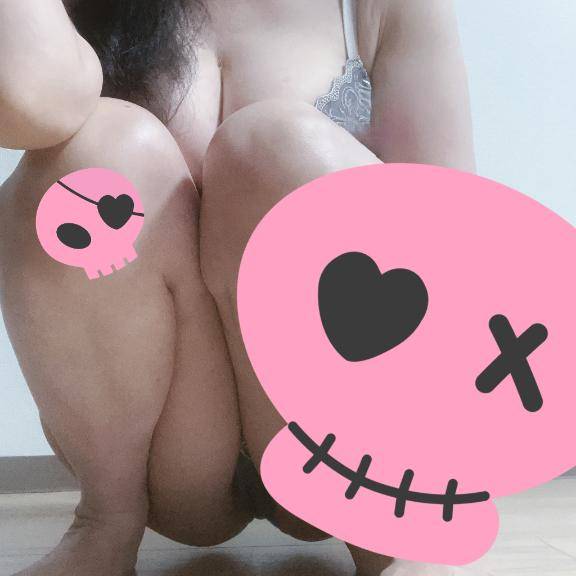 ゆえり　美尻揺れる極上アダルト☆色白美熟の密やかな誘惑