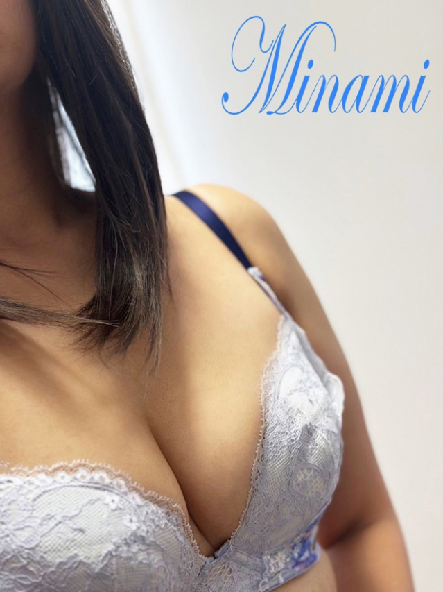 体験みなみ　逢えば必ず納得の敏感すぎる美女♡