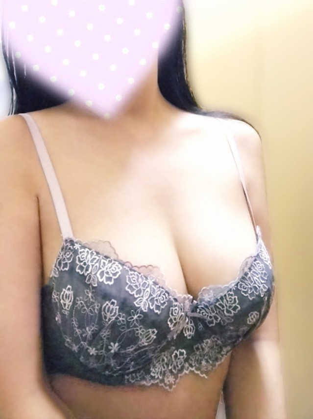 ゆかり 責めたがりの変態マダム