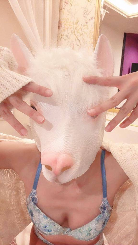 みさ