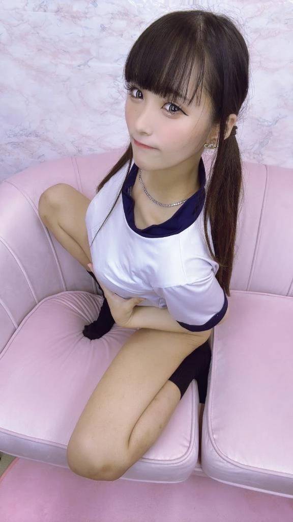 それは正真正銘の。