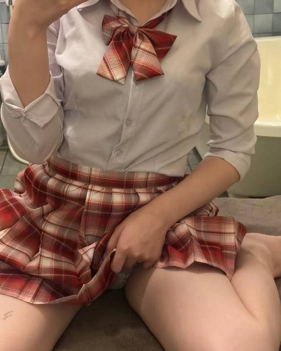 明日は
