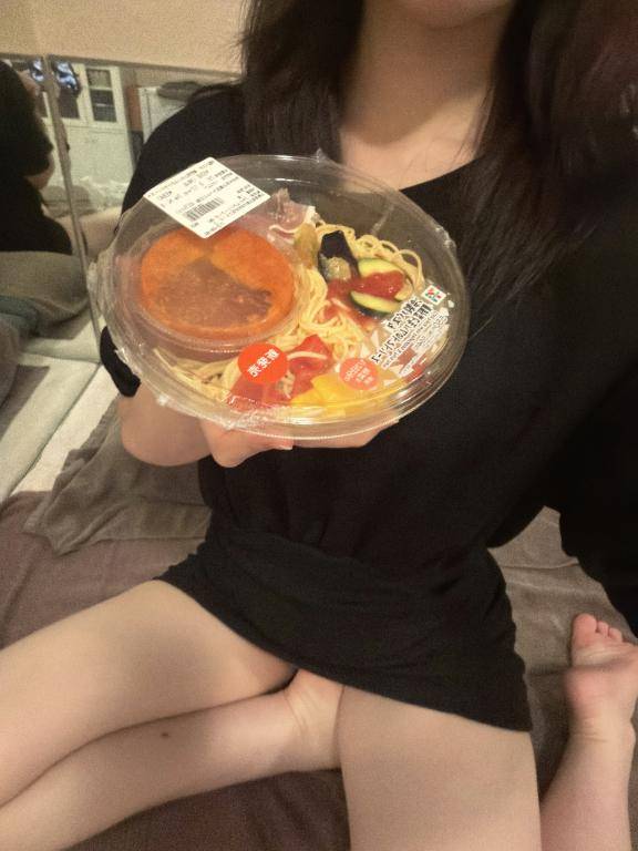 遅めのランチタイム😋🍴