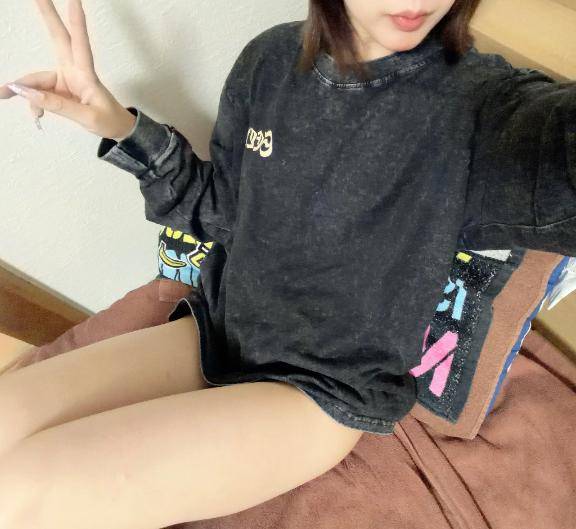 お休みです‎‎𖤐 ̖́-‬