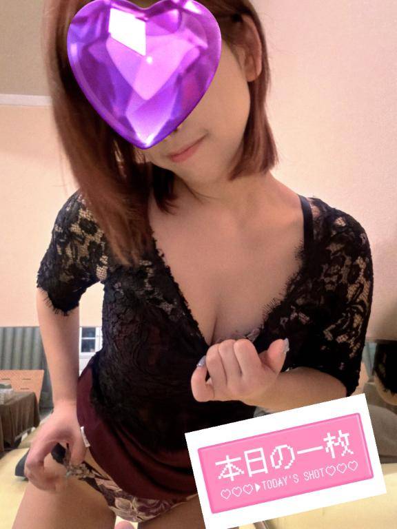 見えそうで見えない…💓