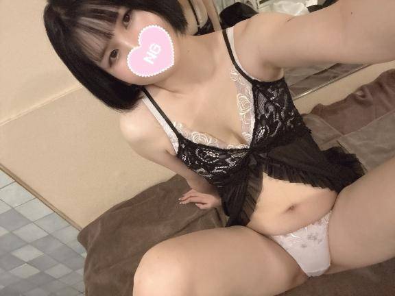 えちえち姿で