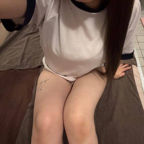 体操服のコスプレ着たよ