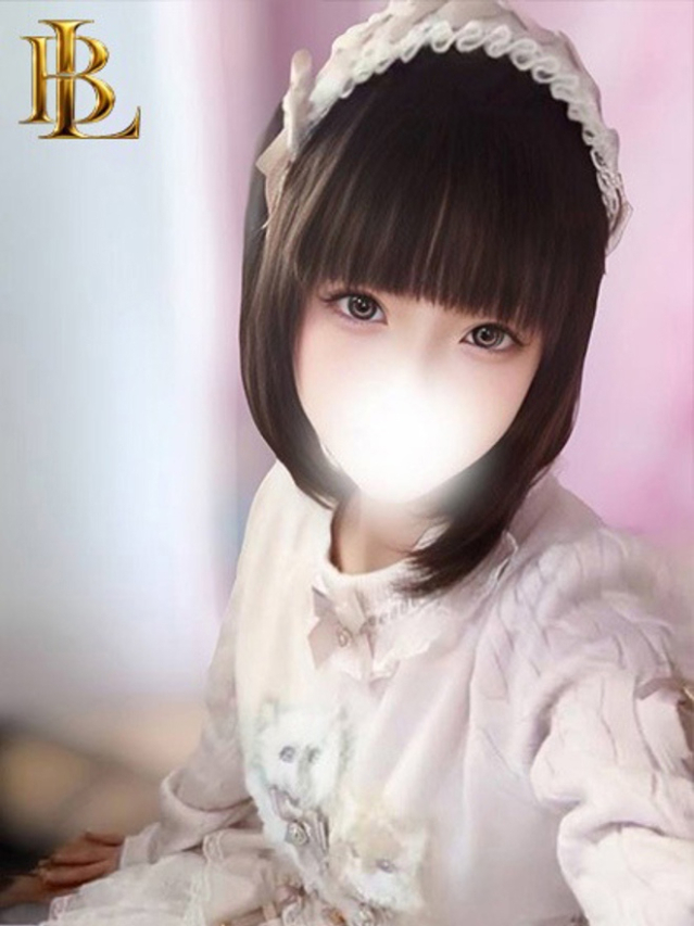 ゆあ【18歳パ〇パン美少女】（ブレイク）