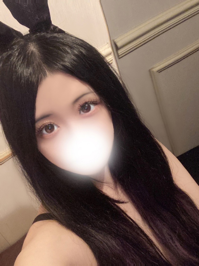 あみ【キスで感じる美少女】（ブレイク）