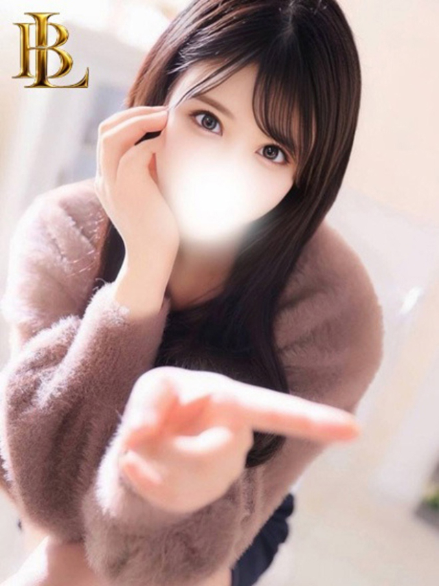 りりあ【 ミニマム爆乳美女】（ブレイク）