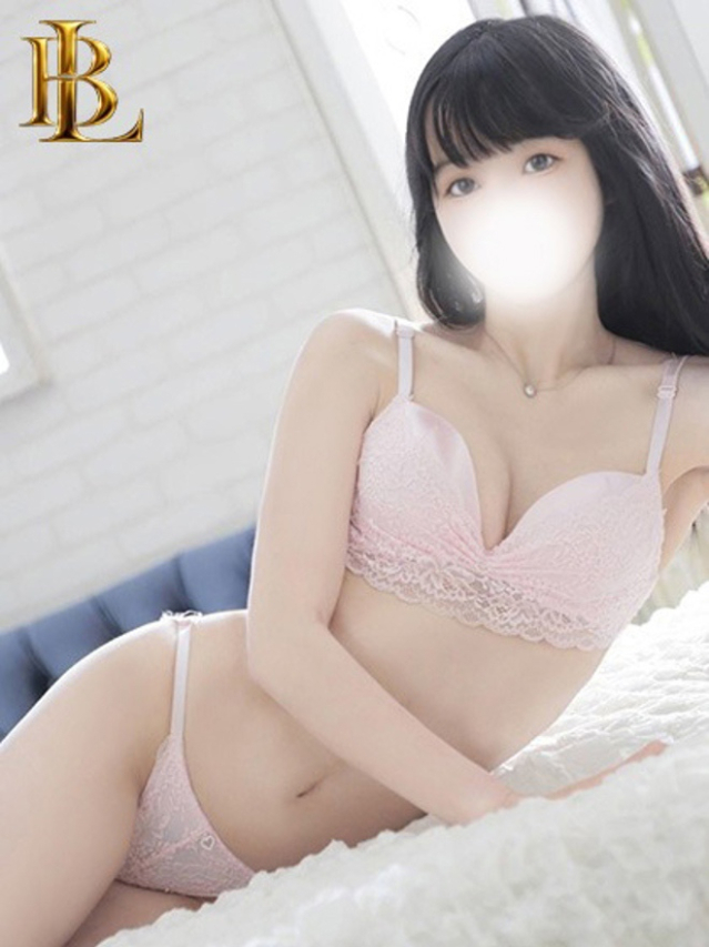 かなみ【ロリフェイスで清楚 】（ブレイク）