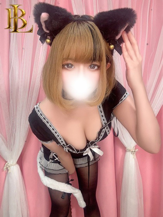 かざね【惚れ惚れするビジュ】(ブレイク)