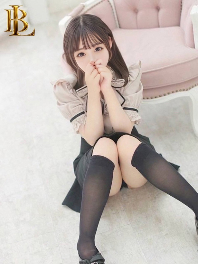 もち【現役学生♡白肌変態娘】（ブレイク）