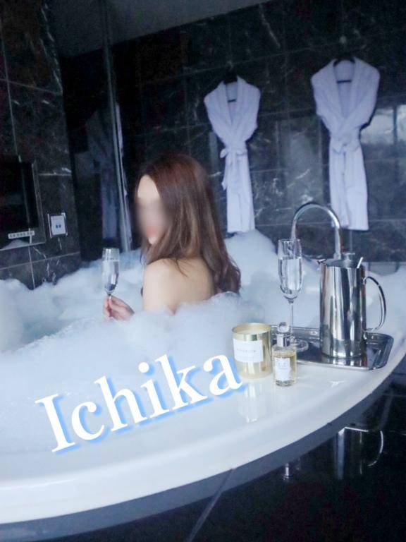 【SM妊婦】いちか　26才　超美人の妊婦さん！M性感SMプレー（クラブU２４H）