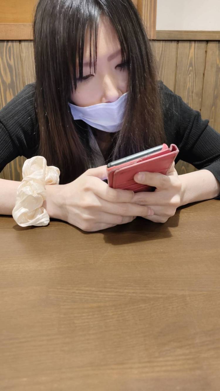 "岡山レンタル彼女高齢者障害者の方もお気軽呼んでください2025年も素敵なデートお待ちしていますスレンダー美人のかのえさん" を YouTube で見る