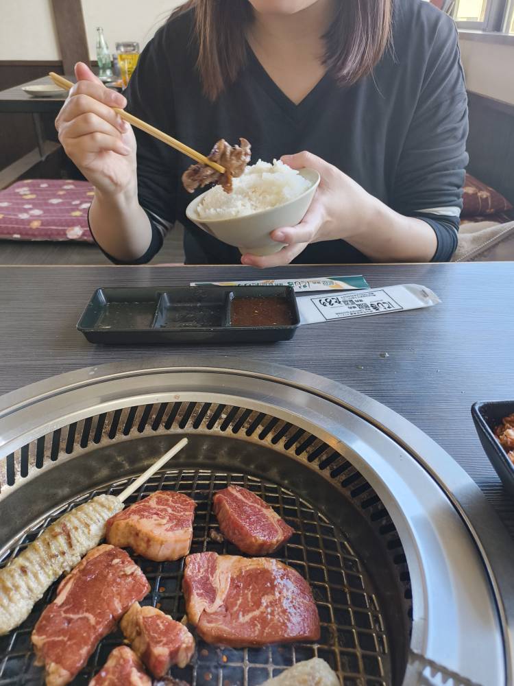 "岡山レンタル彼女妊娠中・育休中もお仕事できる2025年も素敵なデートお待ちしています母乳ママのしえさん#母乳 #岡山市" を YouTube で見る