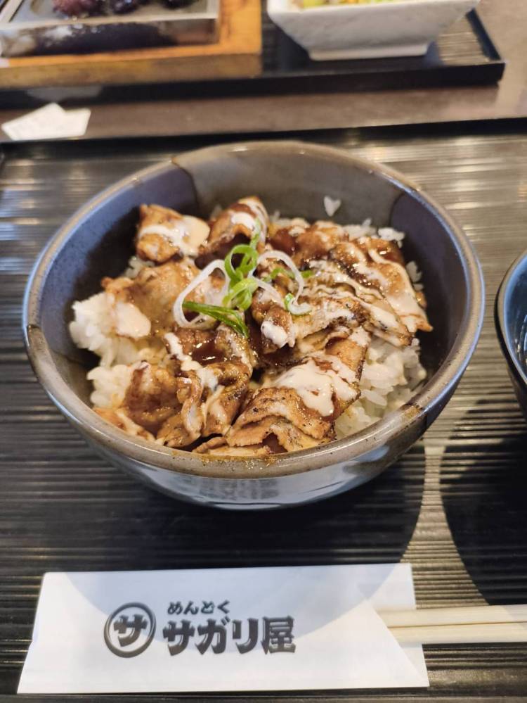 爆乳複数プレイで楽しく遊ぼう(^^♪