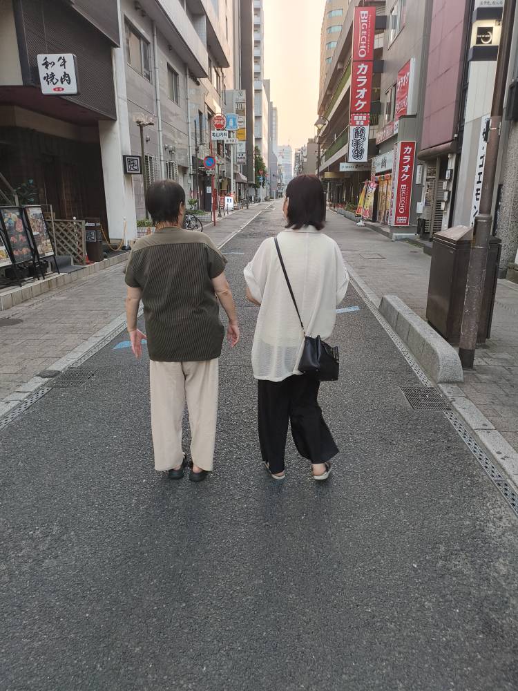 "岡山駅前　複数プレイもOK高齢者障害者の方もお気軽呼んでください2026年も素敵なデートお待ちしています川上さん＆田島さん岡山人妻案内所＆岡山お見合い桜#岡山市" を YouTube で見る