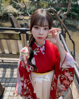 ●かえら２７才（大人気・可愛い癒し系）マッサージ・３ＰOK！