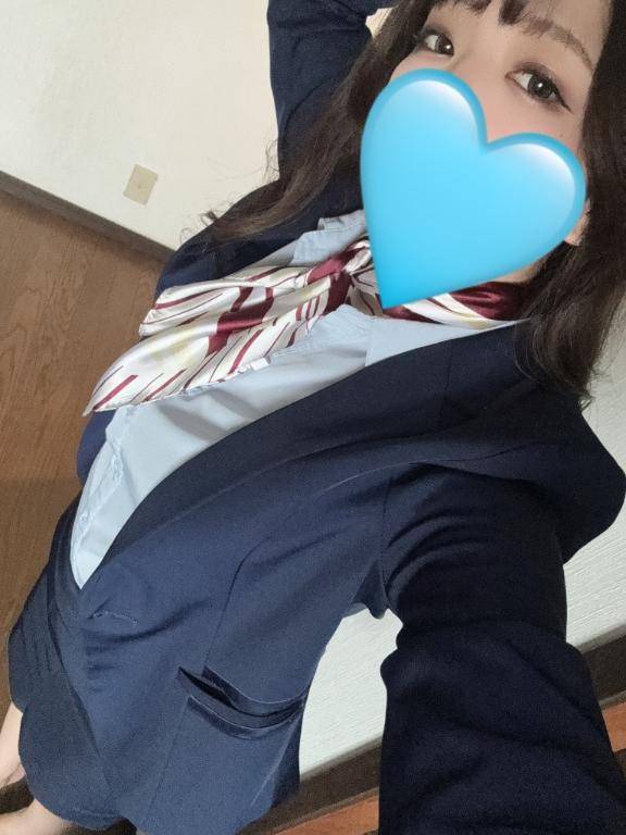 おとなっぽい顔もしてみたり、、？