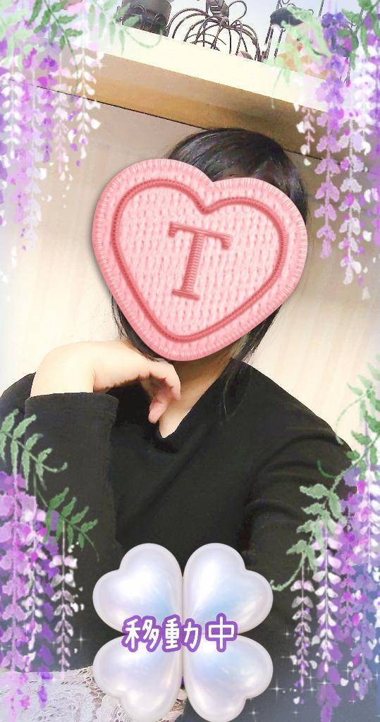 お昼のお時間……狙い目ですw( *´艸`)@お店に向かってます