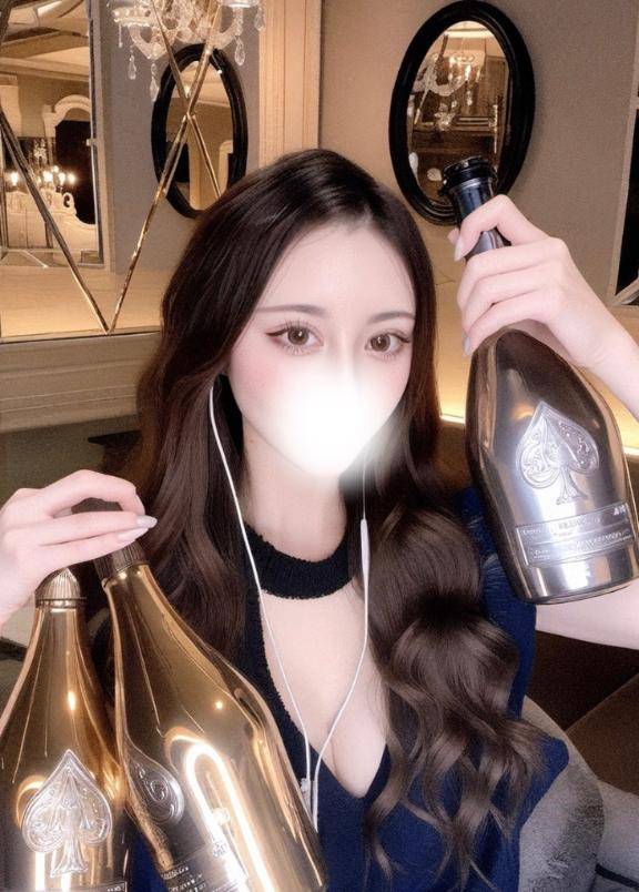 ??現役キャ婆嬢