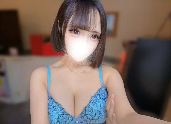鏡の前でエロいやつ??