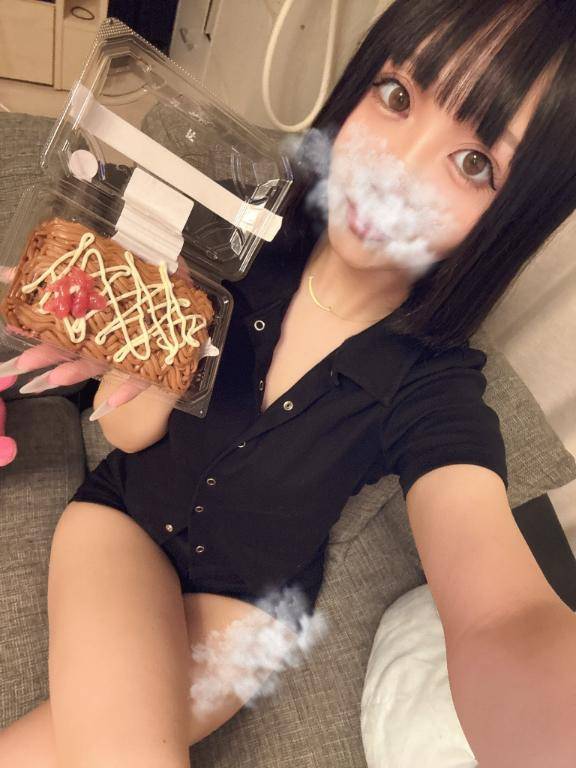 焼きそば??ケーキ