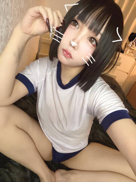 にゃん????