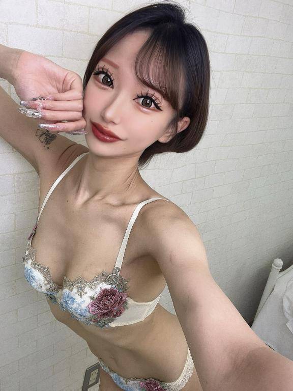 一人でシちゃう、、、?